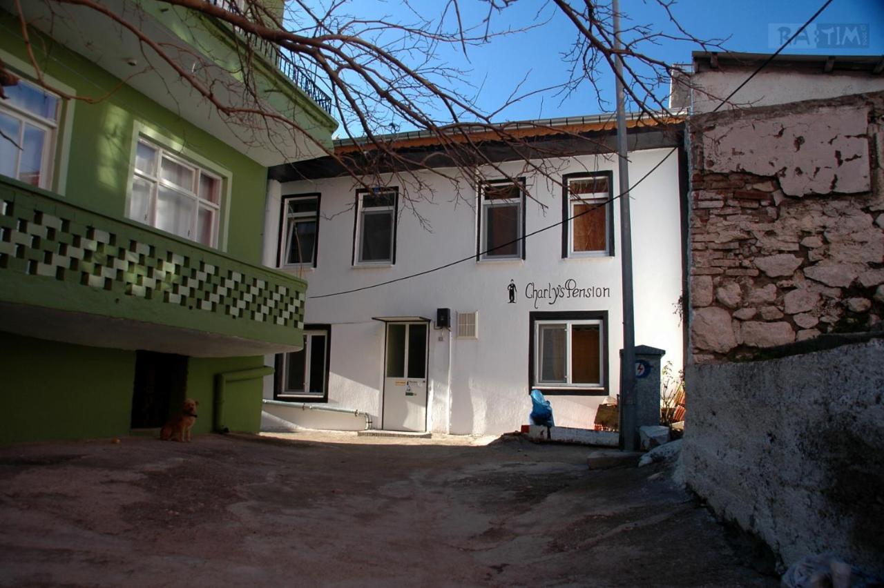 Charly'S Pension Egirdir Exterior foto